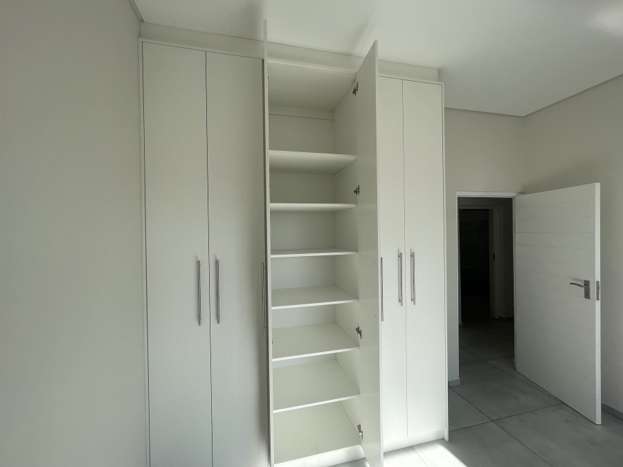 4 Bedroom Property for Sale in Myburgh Park Western Cape